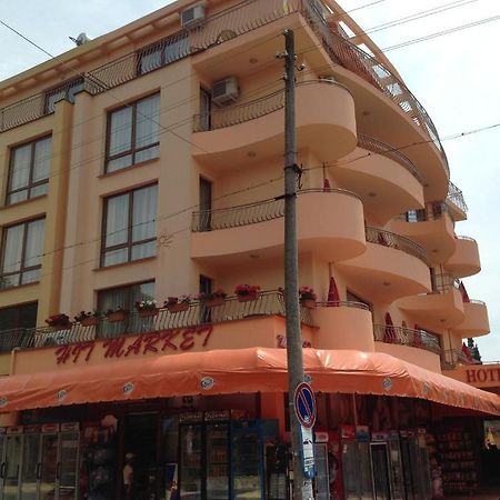 Family Hotel Hit Kiten  Exterior foto