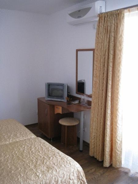 Family Hotel Hit Kiten  Exterior foto
